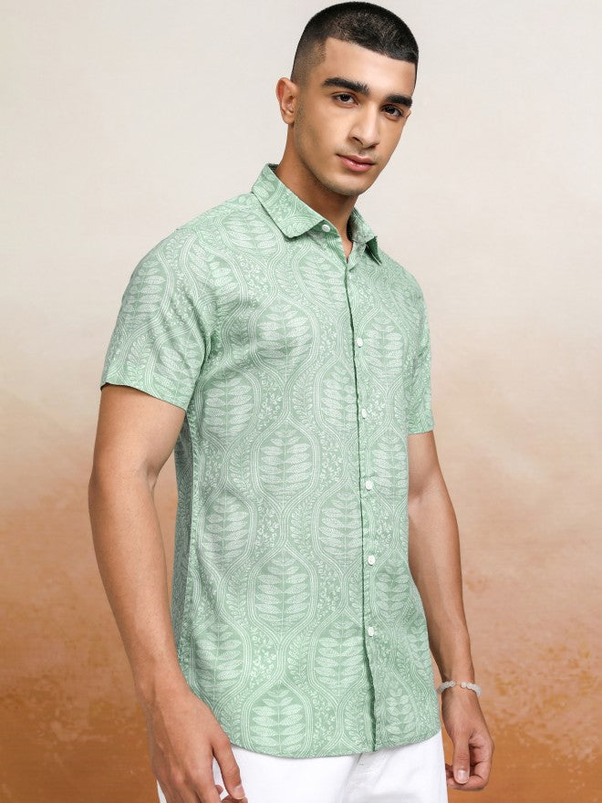Highlander Men Green Printed Regular Fit Casual Shirts - Green - Image 6