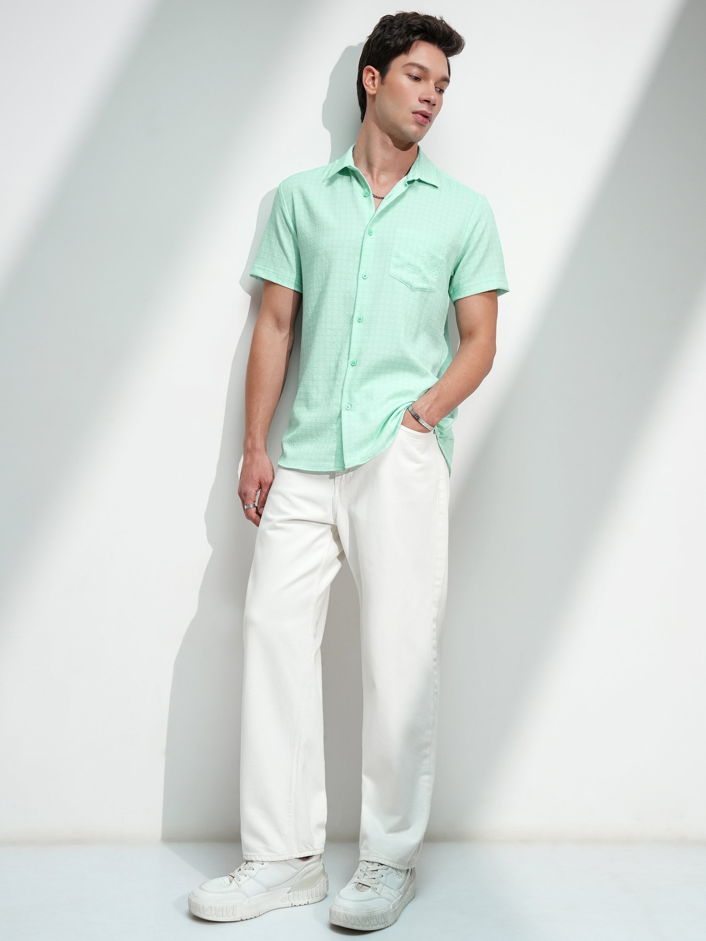 Highlander Men Green Checked Regular Fit Casual Shirt - Green - Image 2