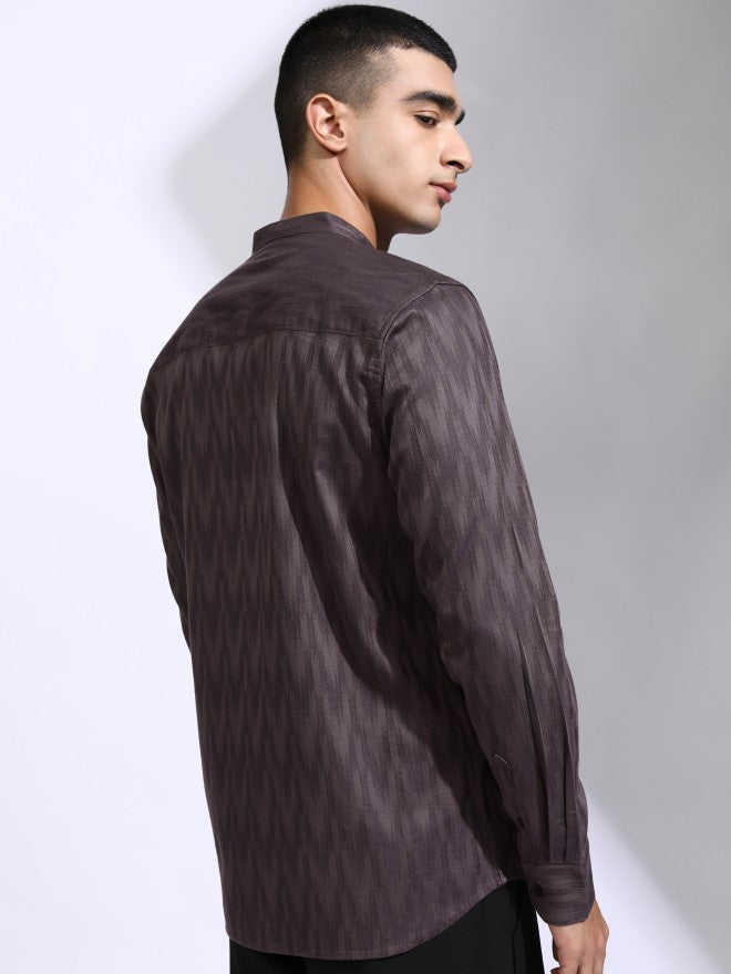Highlander Men Purple Textured Regular Fit Casual Shirt - Purple - Image 3