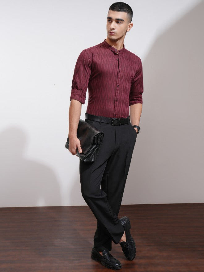 Highlander Men Maroon Textured Regular Fit Casual Shirt - Maroon - Image 2