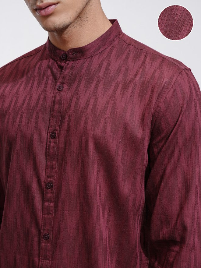 Highlander Men Maroon Textured Regular Fit Casual Shirt - Maroon - Image 5