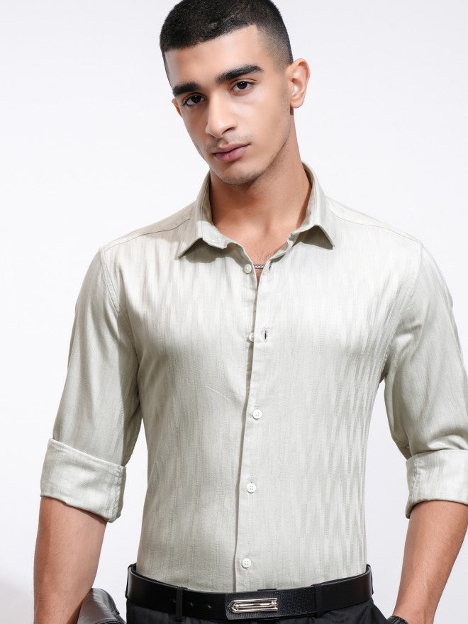 Highlander Men Green Textured Slim Fit Casual Shirt - Green - Image 1