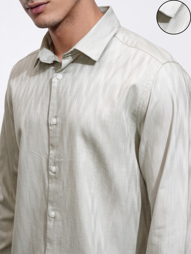 Highlander Men Green Textured Slim Fit Casual Shirt - Green - Image 5