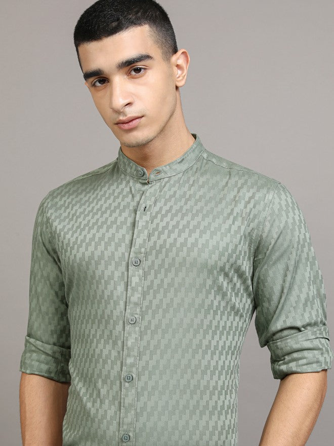 Highlander Men Green Textured Regular Fit Casual Shirt - Green - Image 1