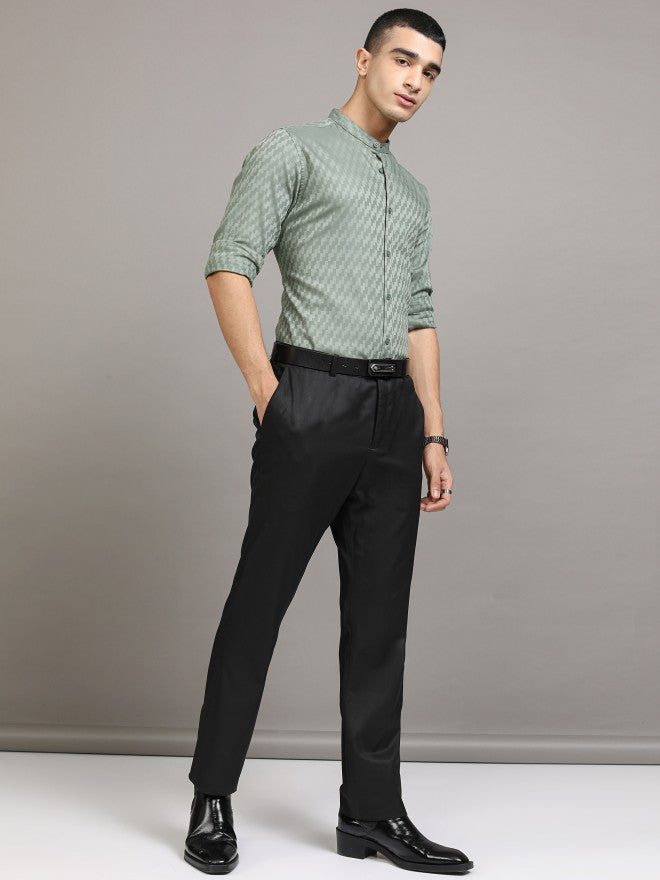 Highlander Men Green Textured Regular Fit Casual Shirt - Green - Image 2