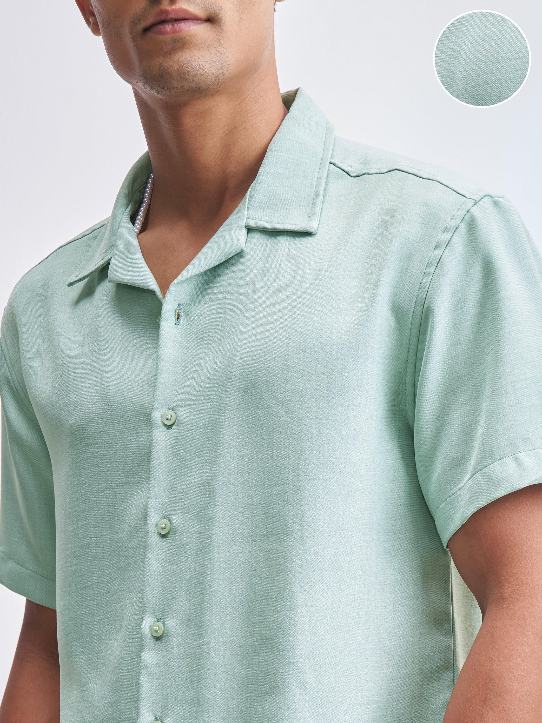 Highlander Men Green Solid Relaxed Fit Casual Shirt - Green - Image 5