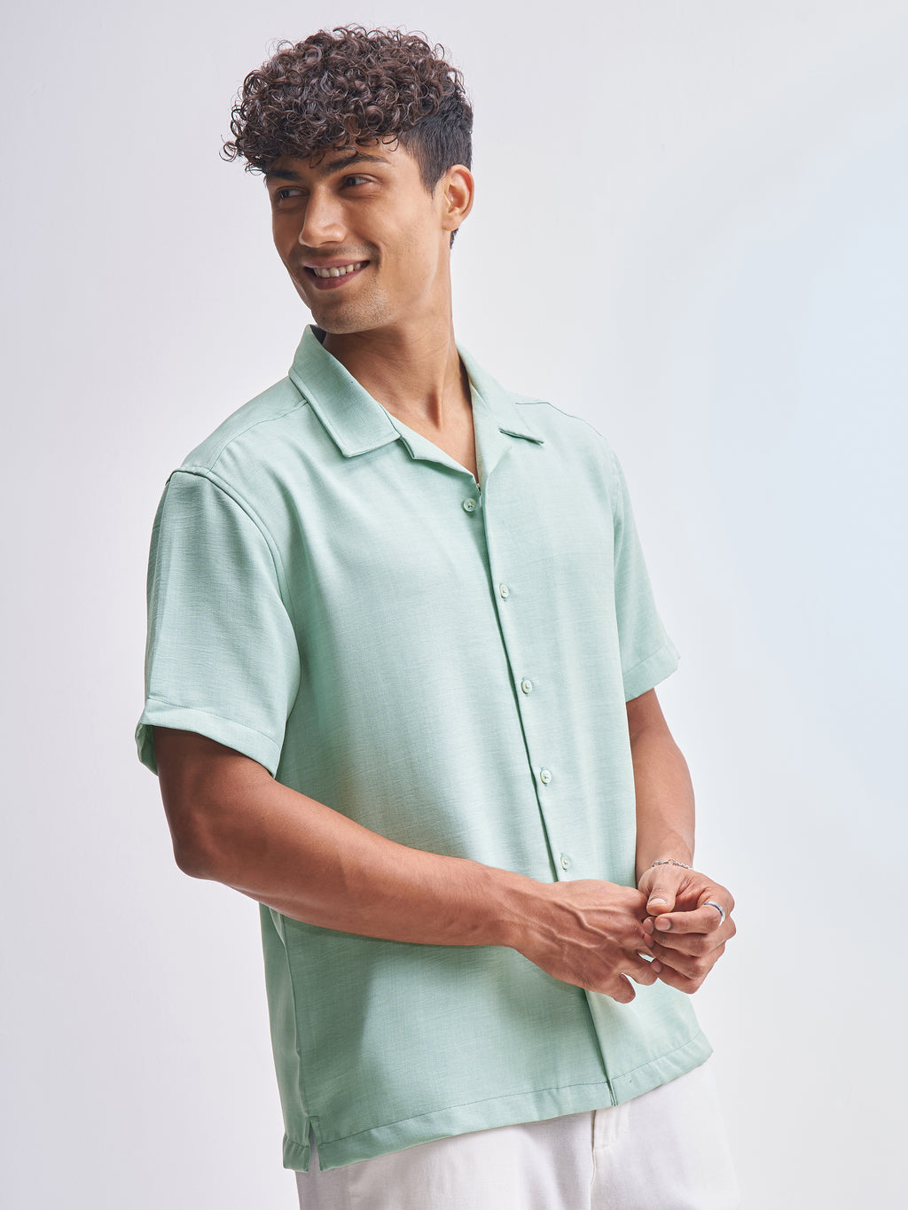 Highlander Men Green Solid Relaxed Fit Casual Shirt - Green - Image 6