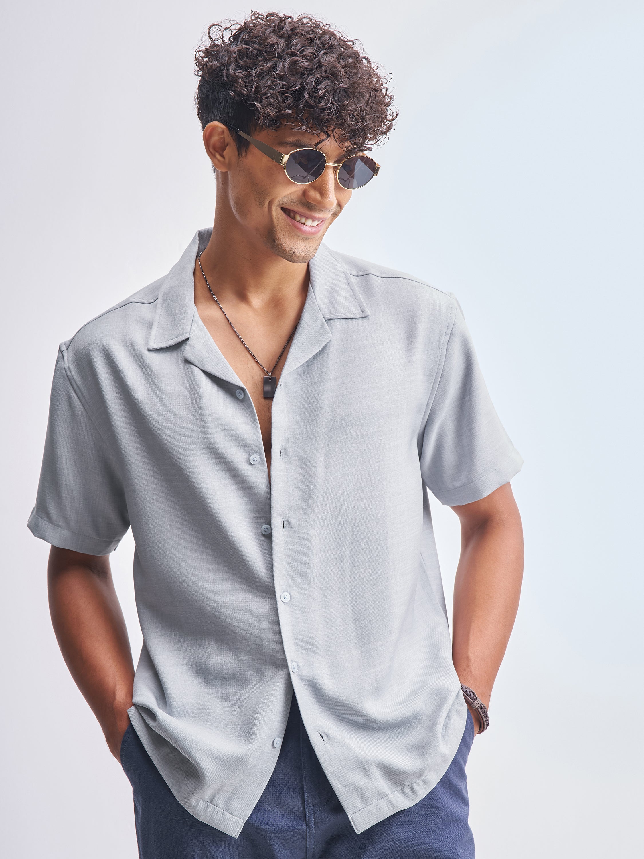 Highlander Men Grey Solid Relaxed Fit Casual Shirt - Grey - Image 1