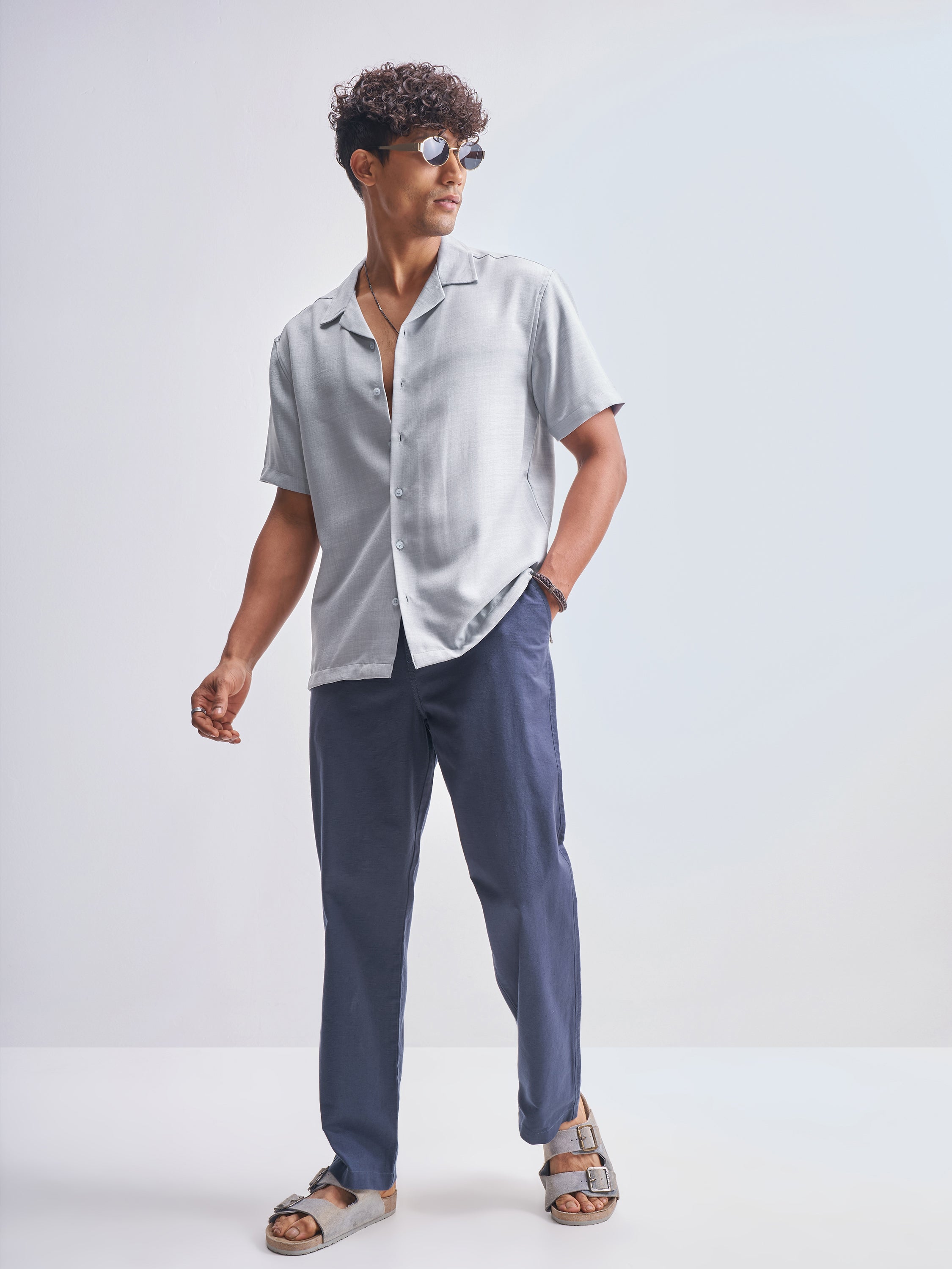 Highlander Men Grey Solid Relaxed Fit Casual Shirt - Grey - Image 2