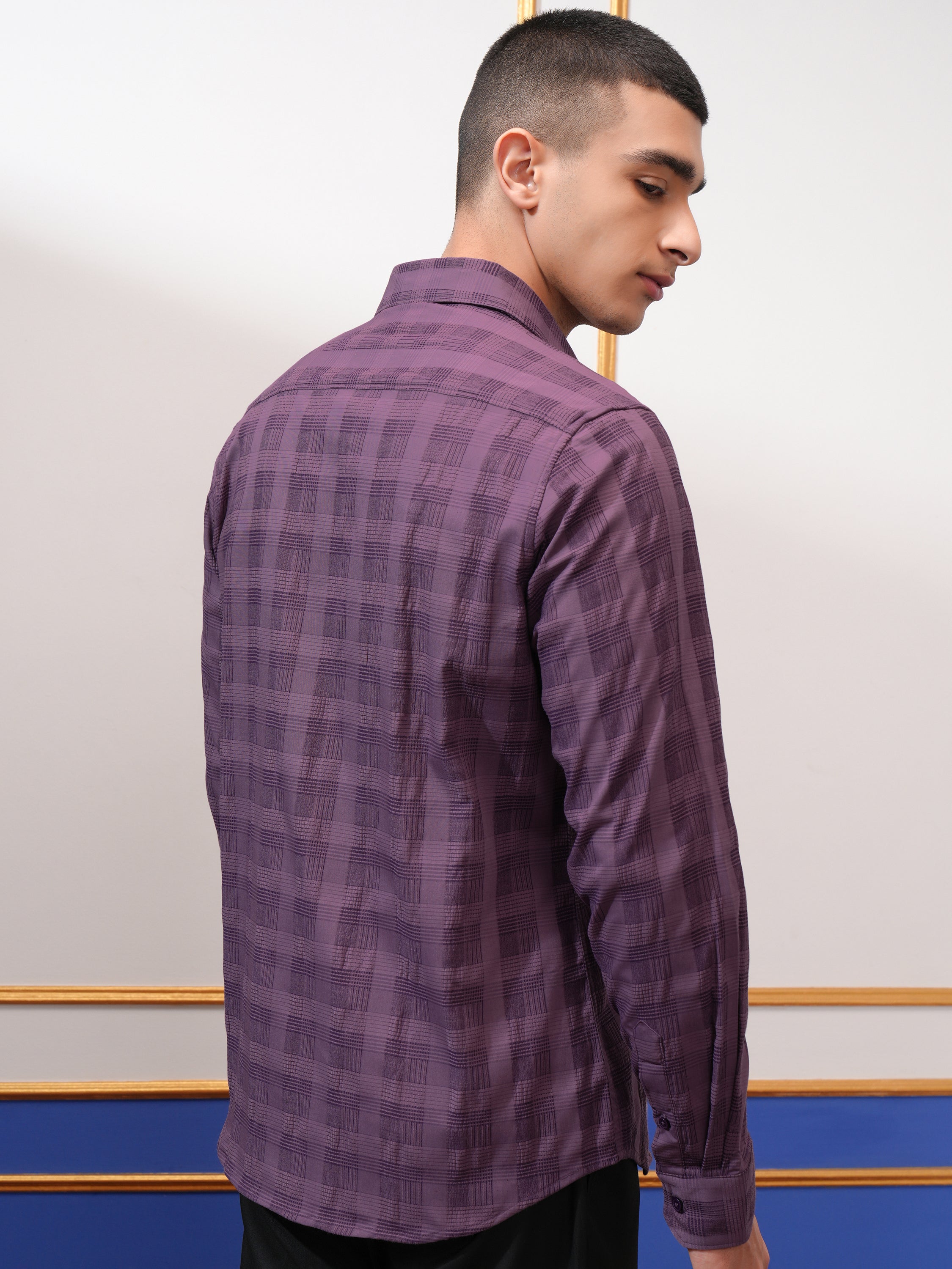 Highlander Men Purple Self Design Slim Fit Casual Shirt - Purple - Image 3