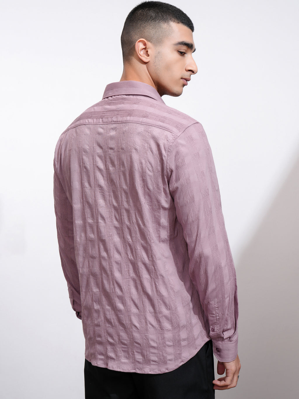 Highlander Men Mauve Self Design Slim Fit Casual Shirt - Mauve - Image 3