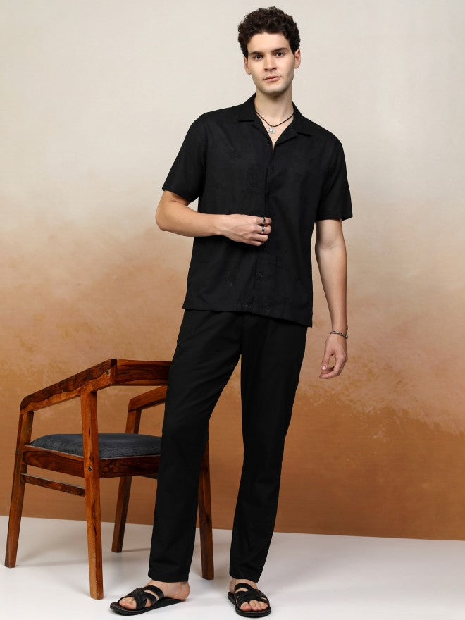Highlander Men Black Textured Relaxed Fit Casual Shirt - Black - Image 2