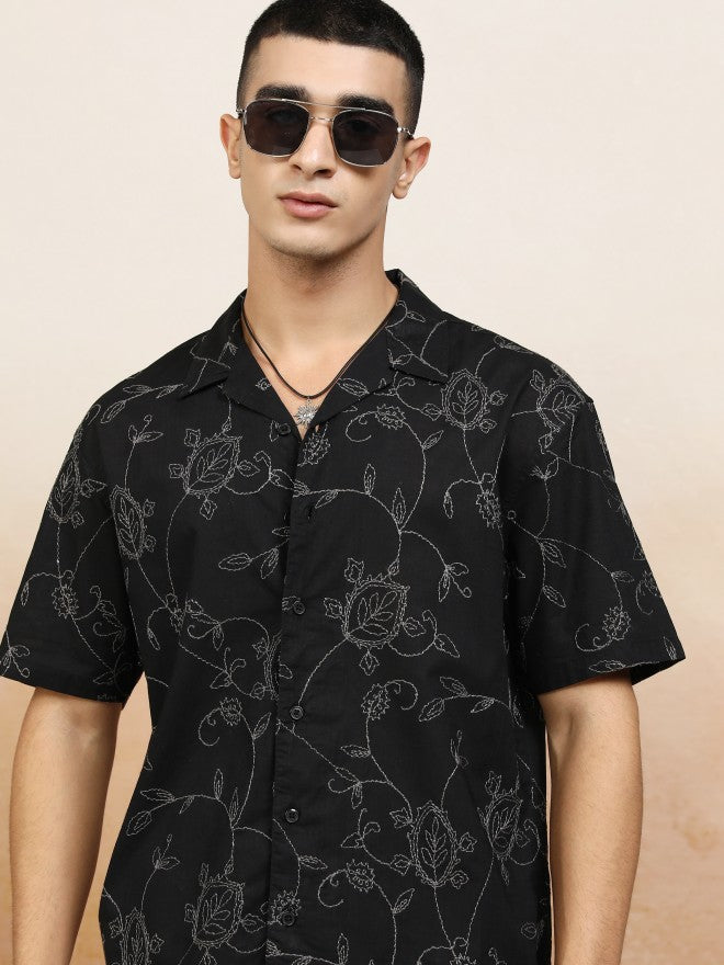 Highlander Men Black Textured Relaxed Fit Casual Shirt - Black - Image 1