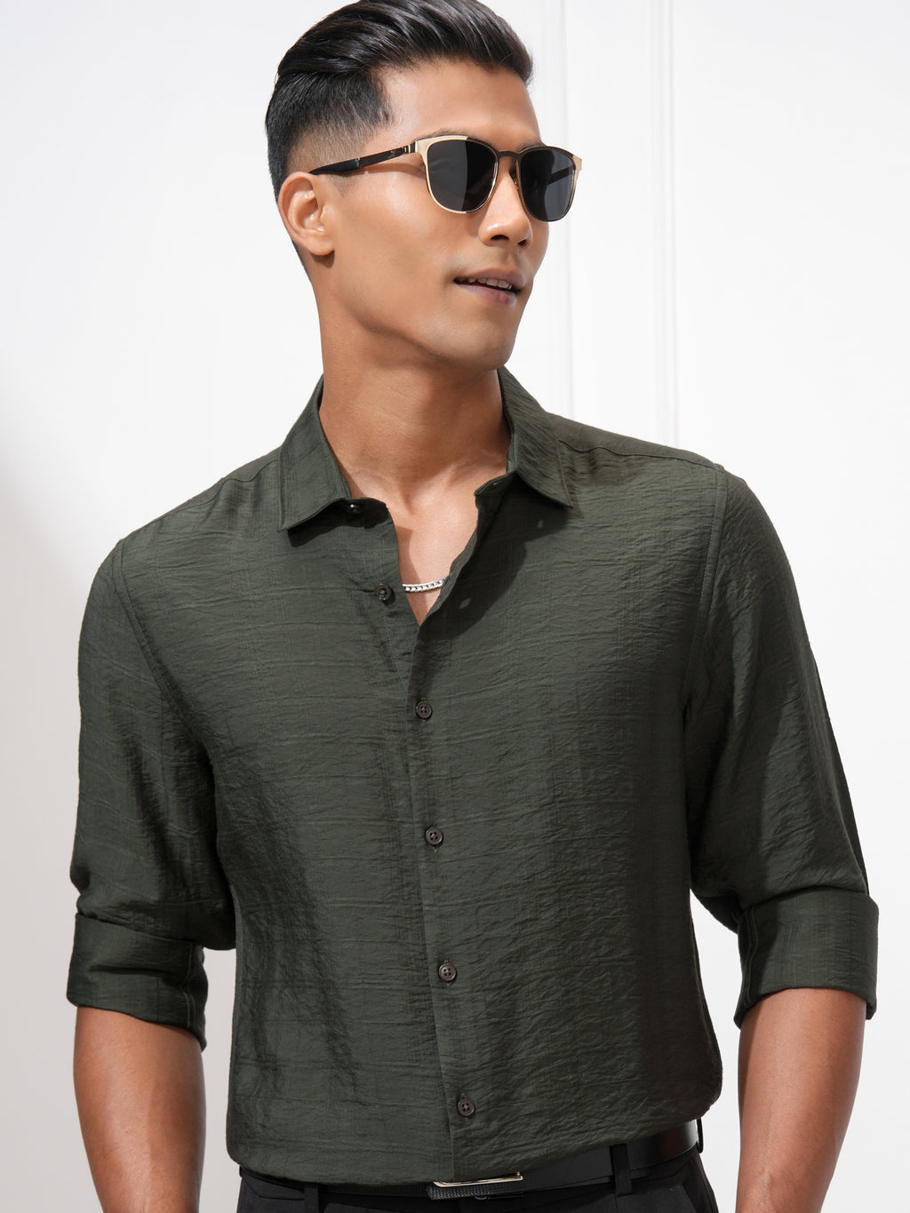 Highlander Men Olive Solid Slim Fit Casual Shirt - Olive - Image 1