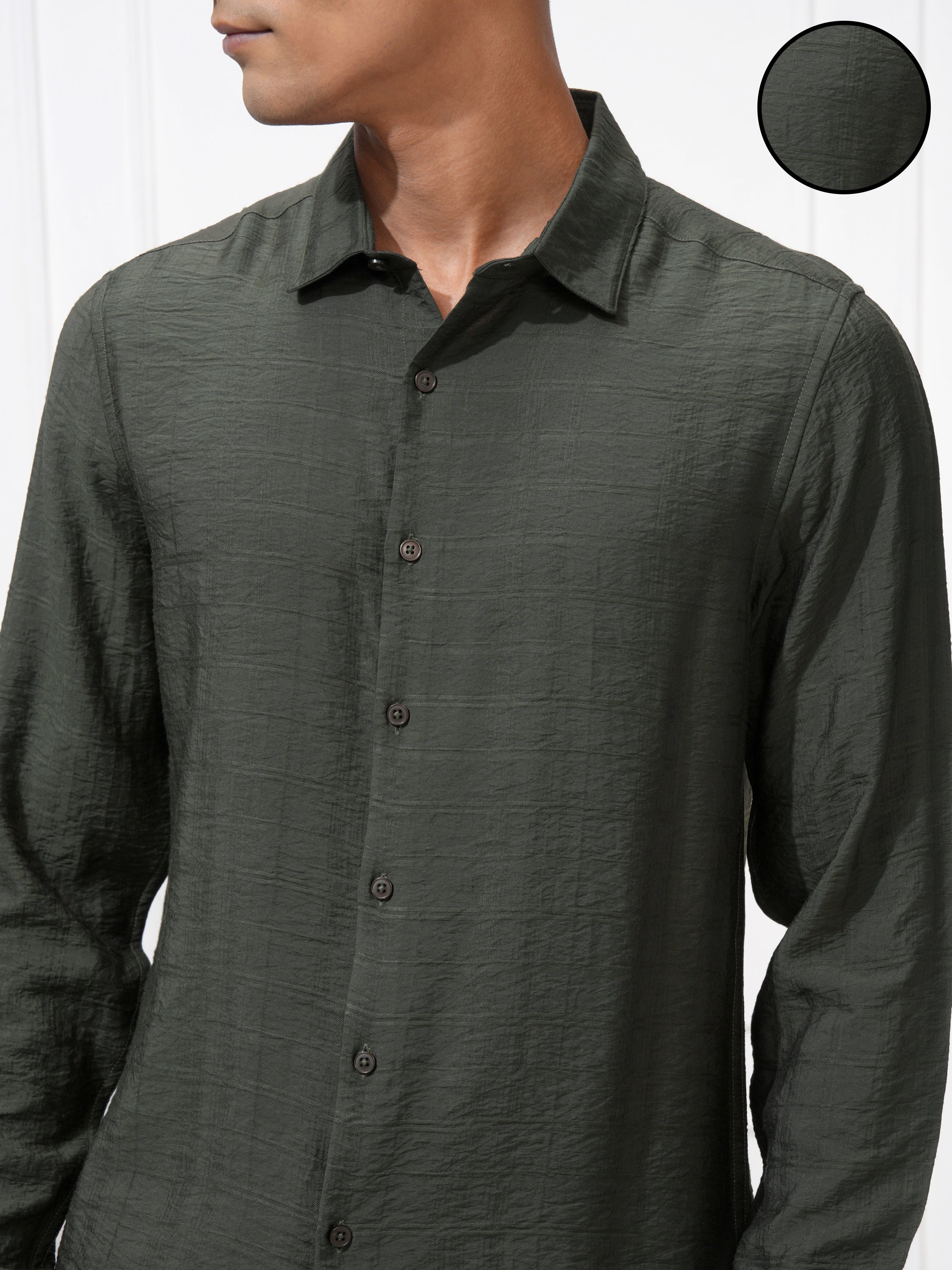 Highlander Men Olive Solid Slim Fit Casual Shirt - Olive - Image 5
