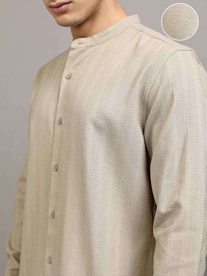 Highlander Men Beige Textured Regular Fit Casual Shirt - Beige - Image 5
