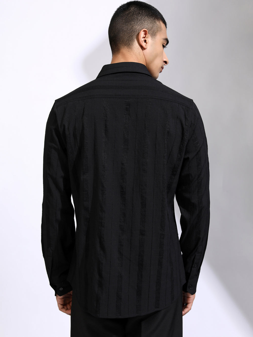 Highlander Men Black Striped Slim Fit Casual Shirt - Black - Image 3