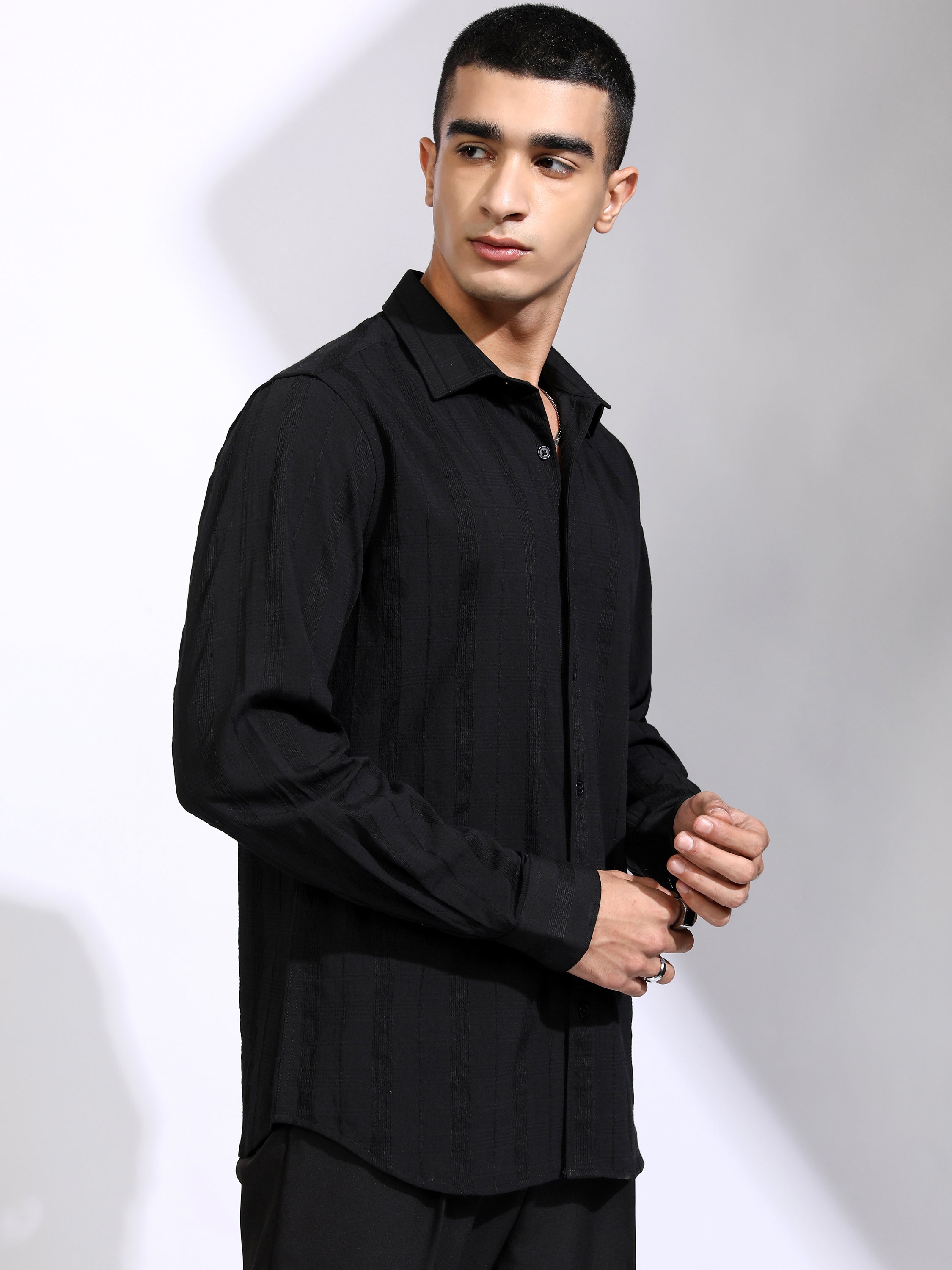 Highlander Men Black Striped Slim Fit Casual Shirt - Black - Image 6