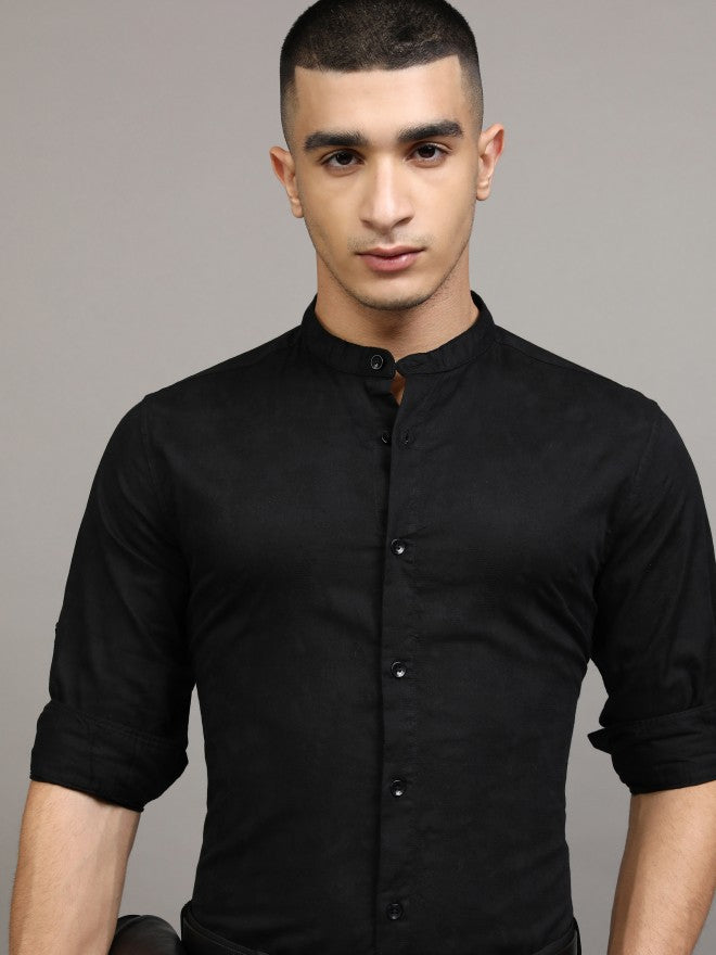 Highlander Men Black Solid Regular Fit Casual Shirt - Black - Image 1