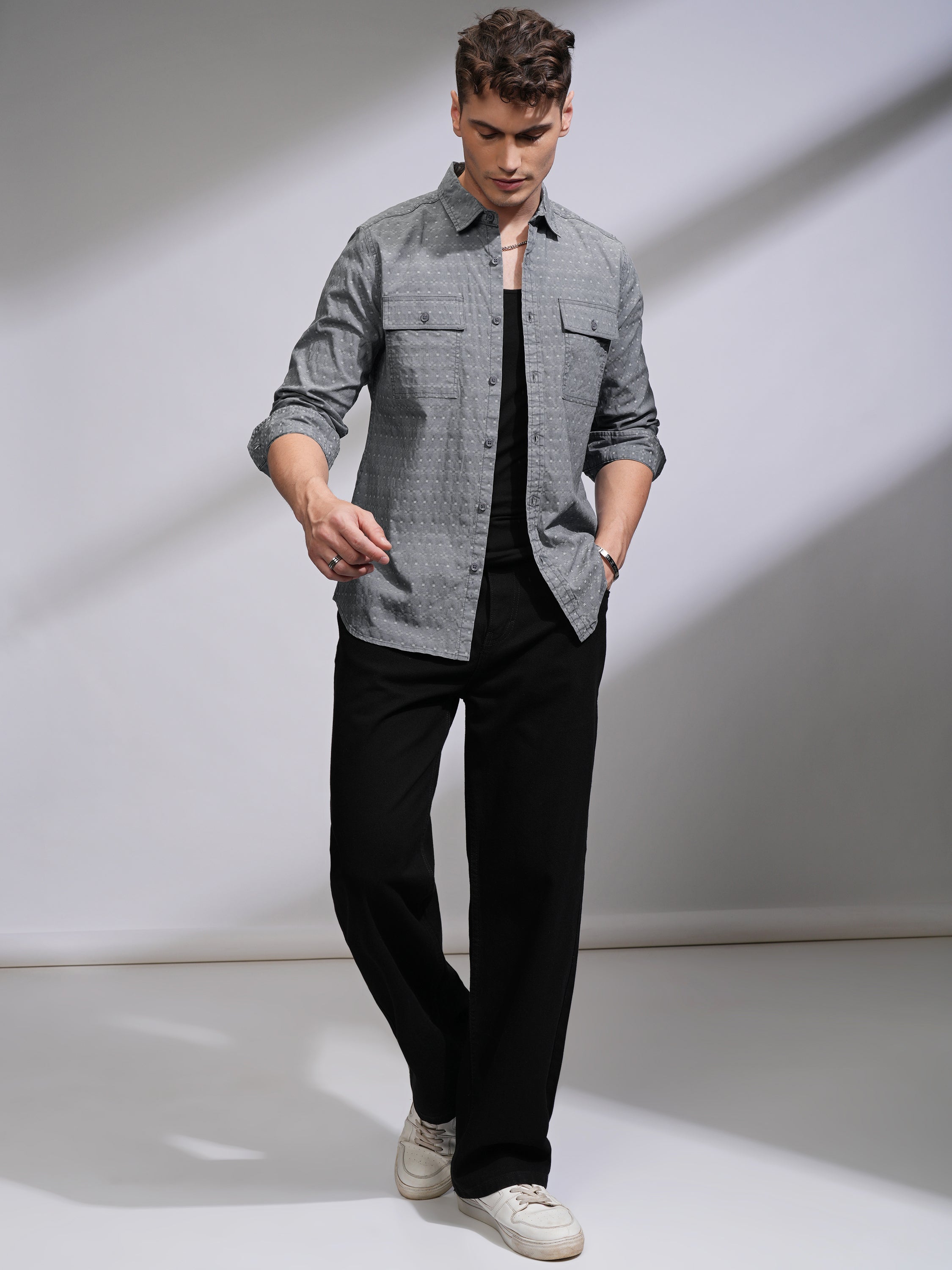 Highlander Men Grey Textured Regular Fit Casual Shirt - Grey - Image 2