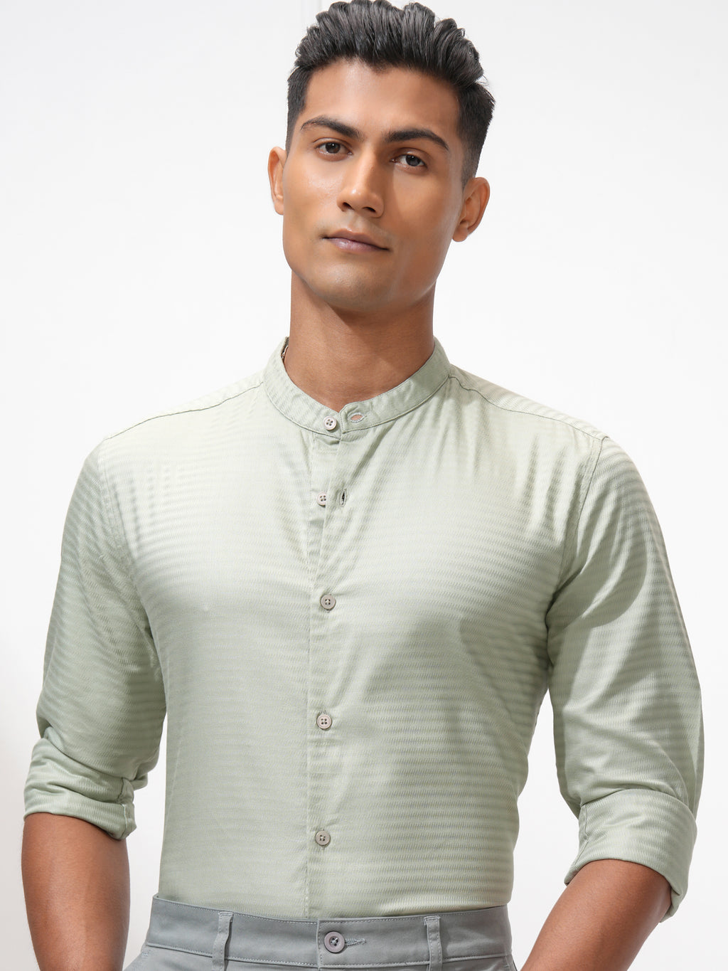 Highlander Men Green Self Design Regular Fit Casual Shirt - Green - Image 1
