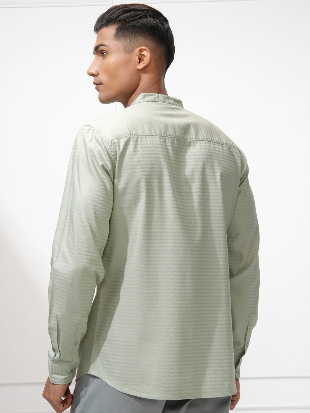Highlander Men Green Self Design Regular Fit Casual Shirt - Green - Image 3