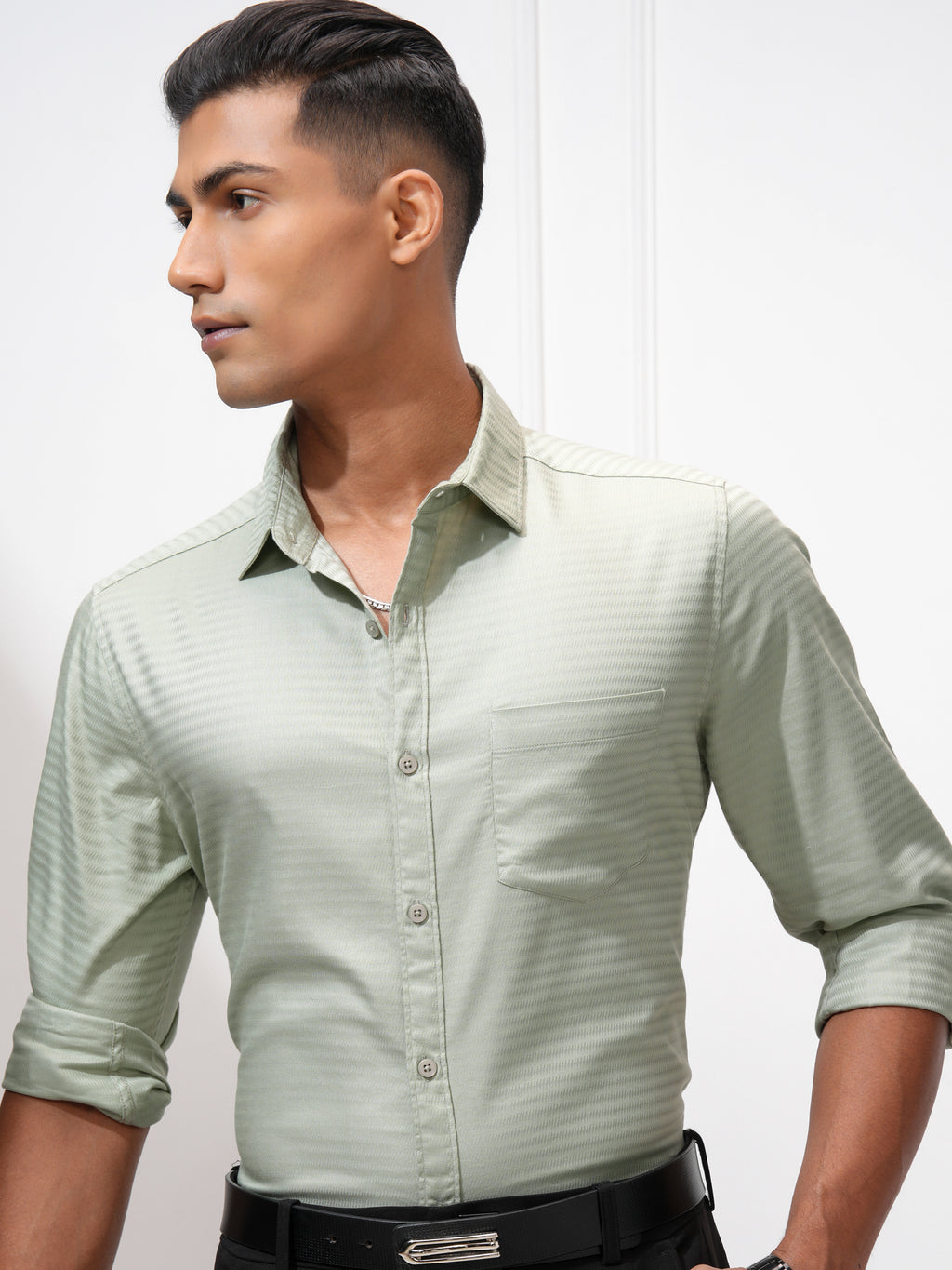 Highlander Men Green Self Design Regular Fit Casual Shirt - Green - Image 1
