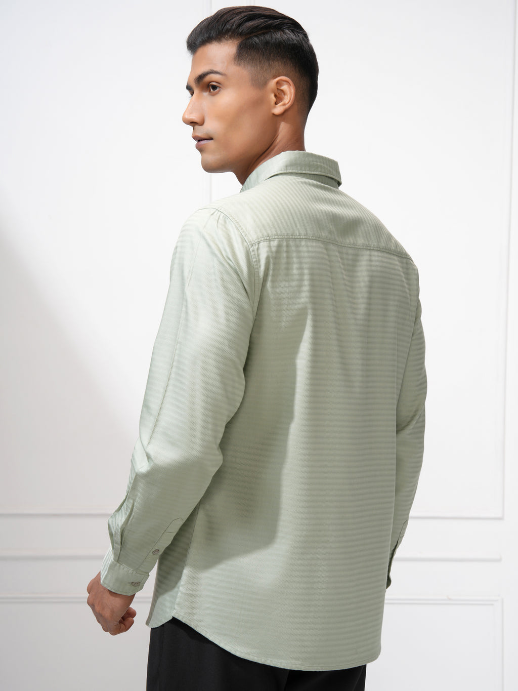 Highlander Men Green Self Design Regular Fit Casual Shirt - Green - Image 3
