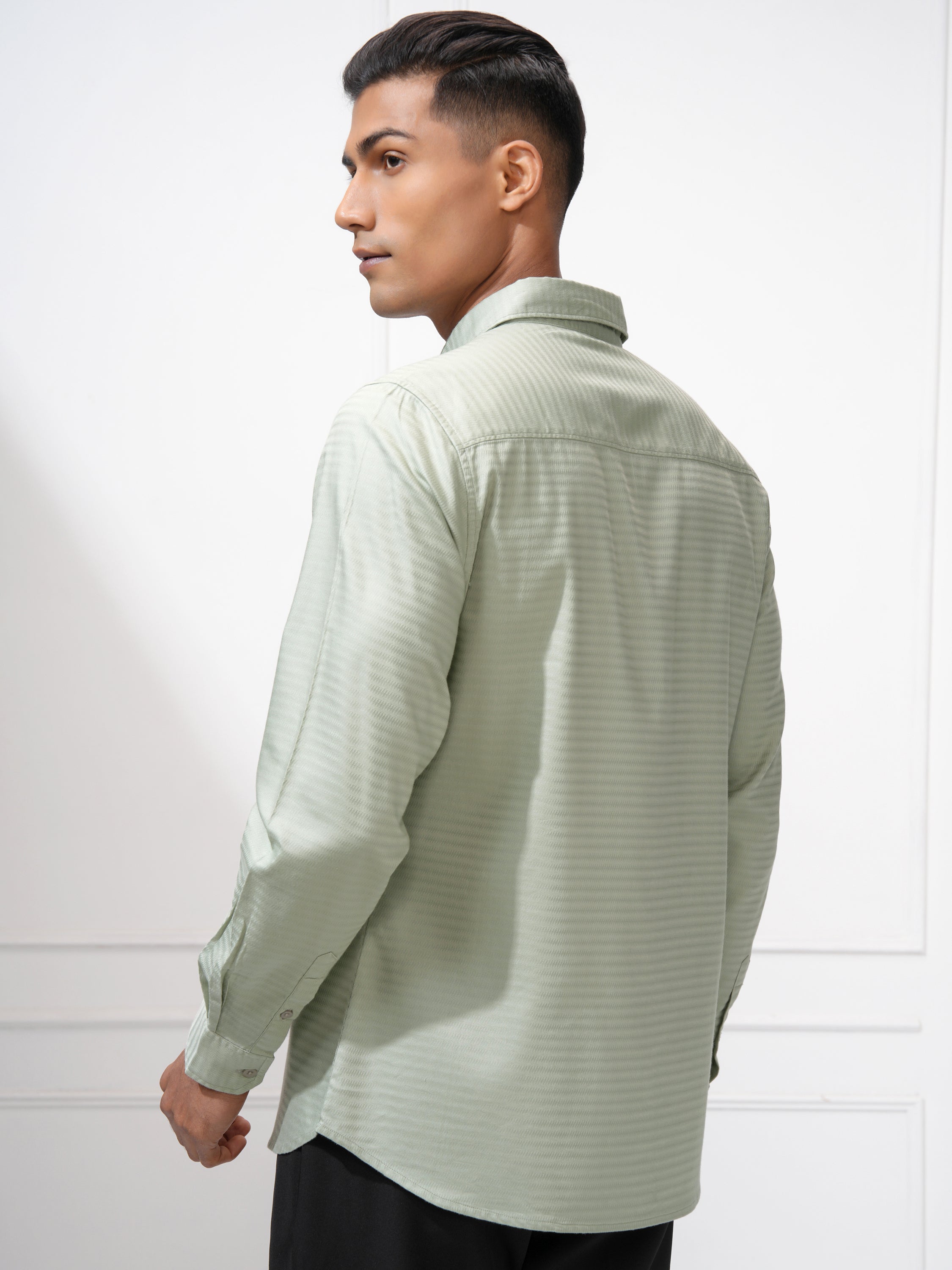 Highlander Men Green Self Design Regular Fit Casual Shirt - Green - Image 3