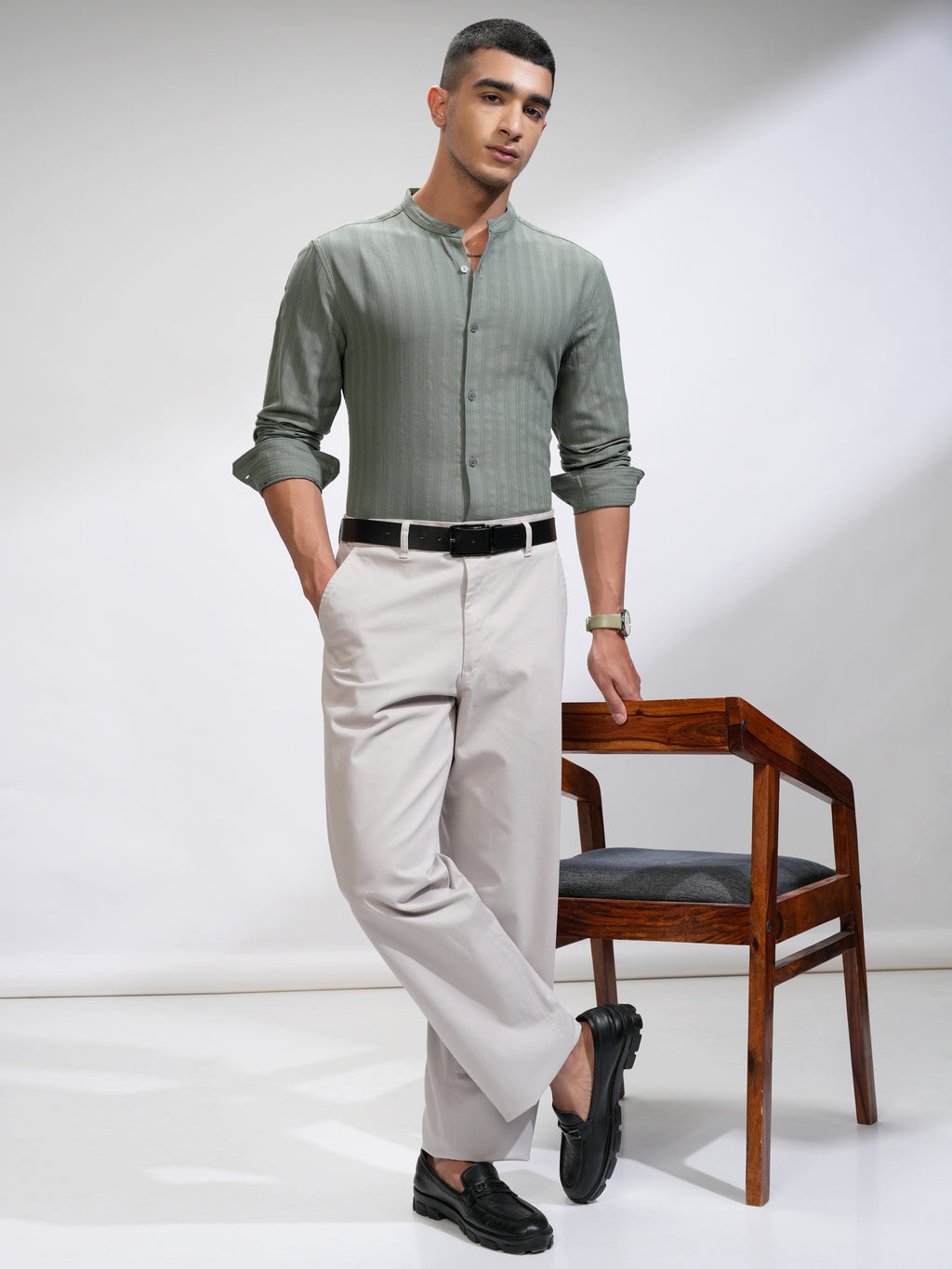 Highlander Men Green Self Design Regular Fit Casual Shirt - Green - Image 2