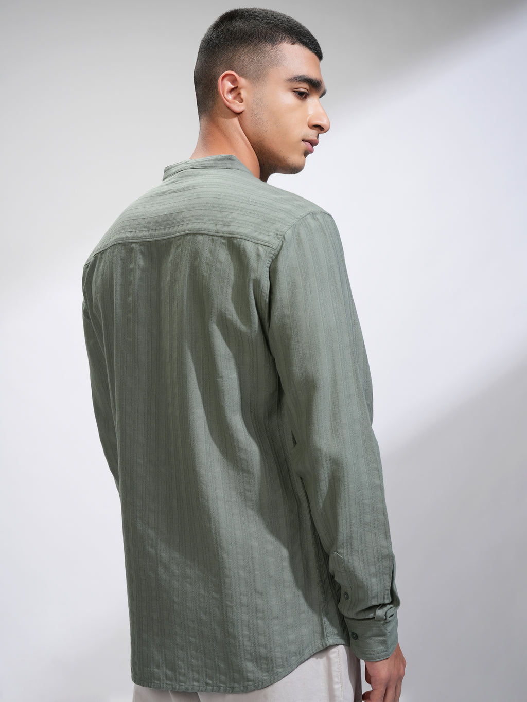 Highlander Men Green Self Design Regular Fit Casual Shirt - Green - Image 3