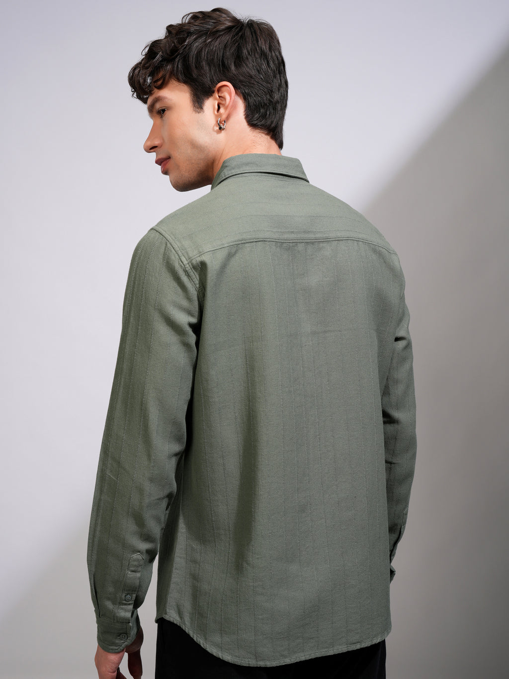 Highlander Men Green Self Design Regular Fit Casual Shirt - Green - Image 3