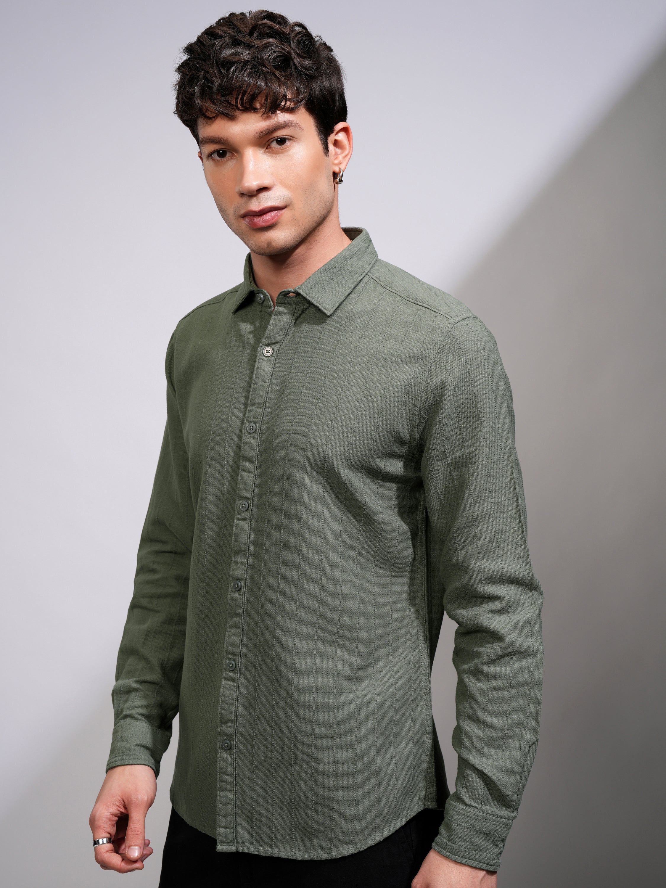 Highlander Men Green Self Design Regular Fit Casual Shirt - Green - Image 4