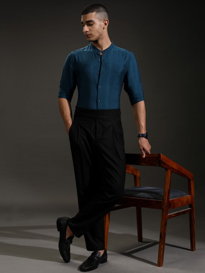 Highlander Men Teal Textured Regular Fit Casual Shirt - Teal - Image 2
