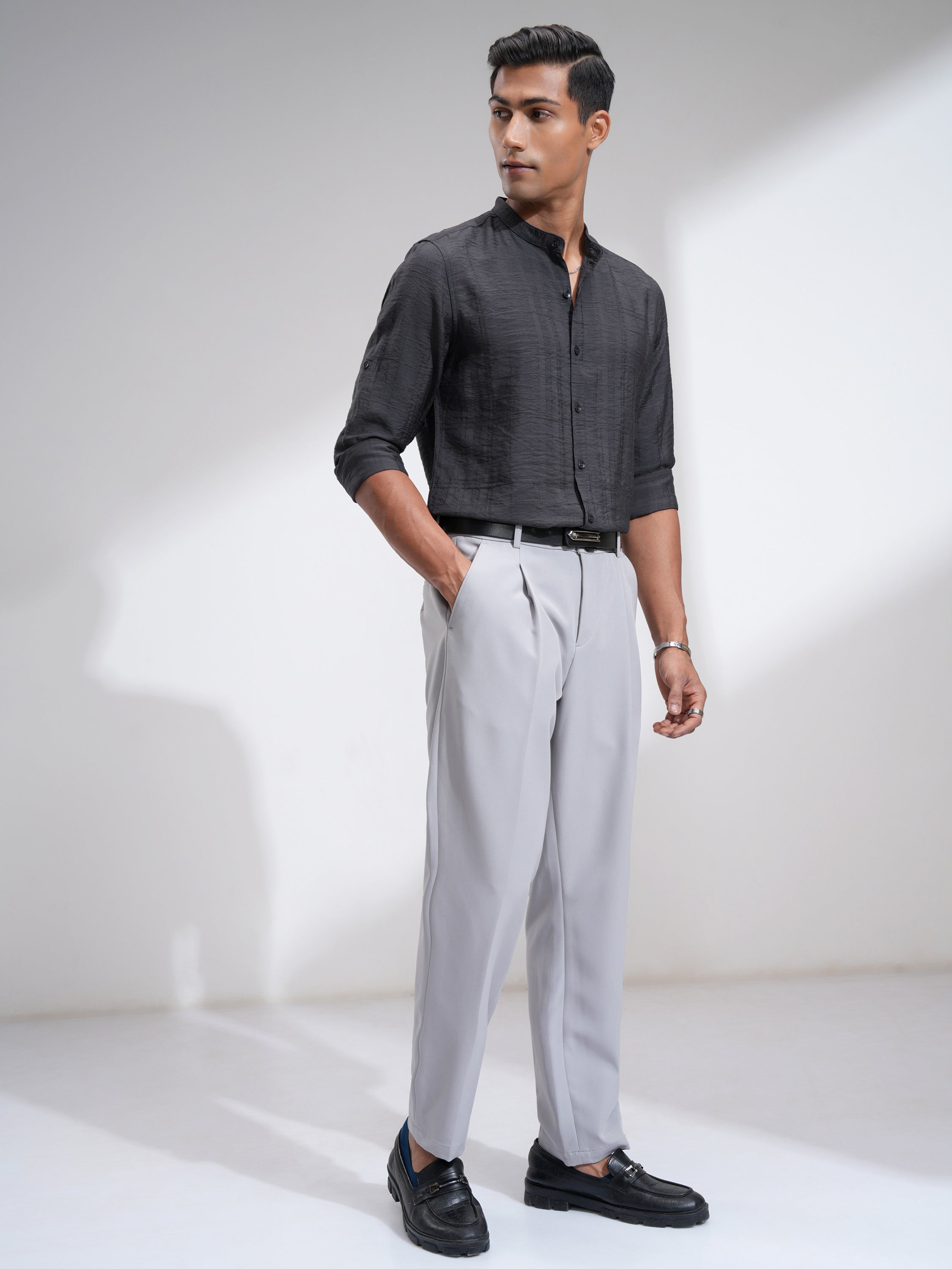 Highlander Men Grey Textured Regular Fit Casual Shirt - Grey - Image 2