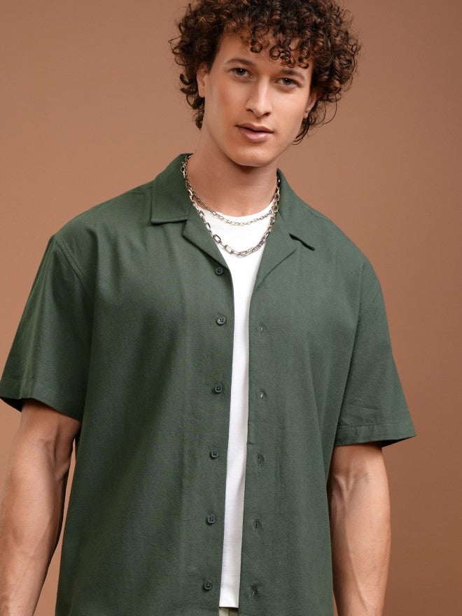 Highlander Men Green Solid Relaxed Fit Casual Shirt - Green - Image 1