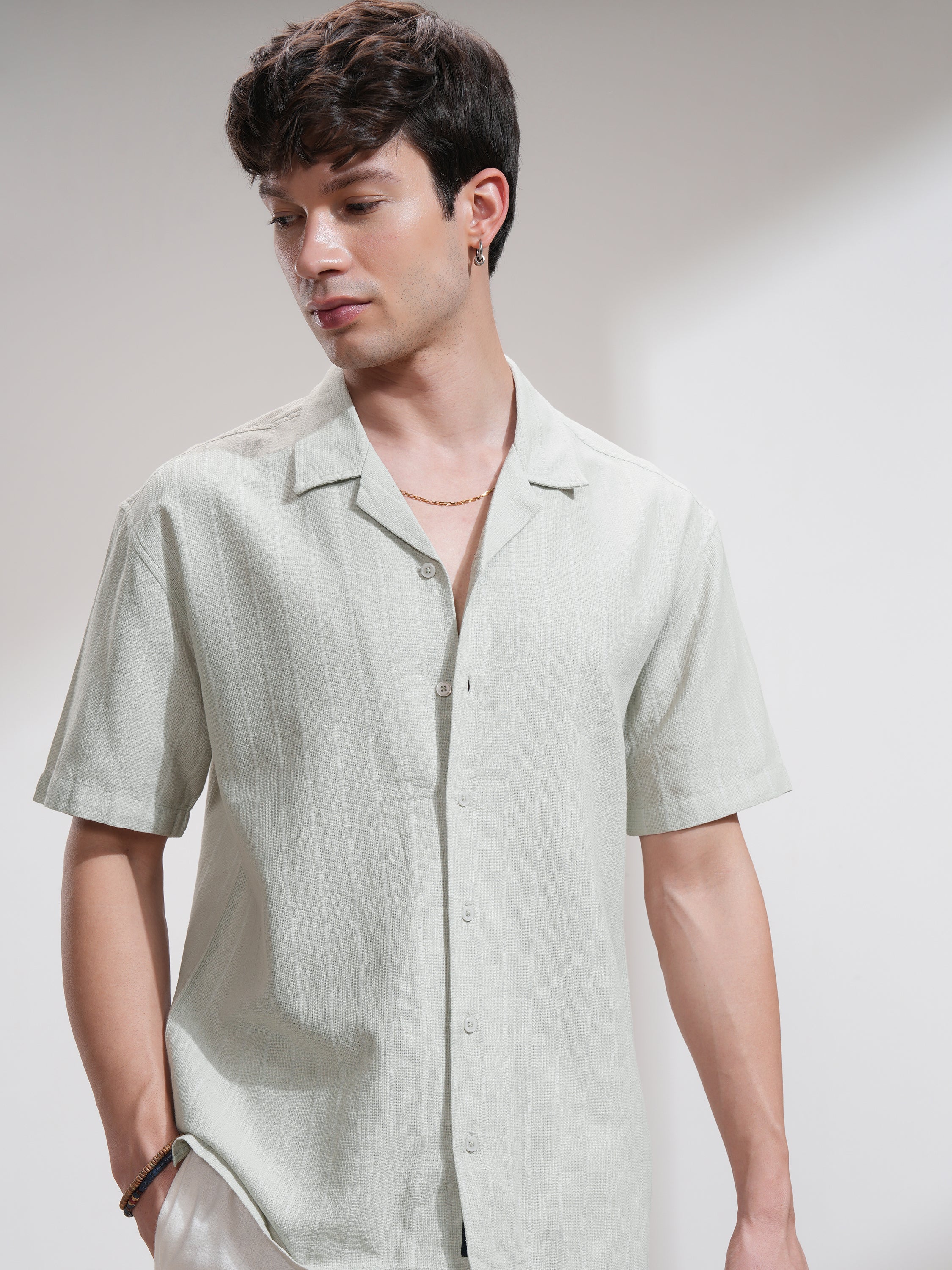 Highlander Men Grey Self Design Relaxed Fit Casual Shirt - Grey - Image 1