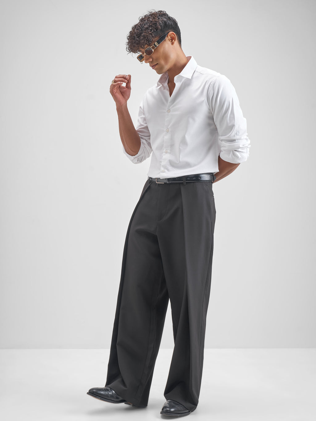 Highlander Men White Solid Slim Fit Casual Shirt - White - Image 2