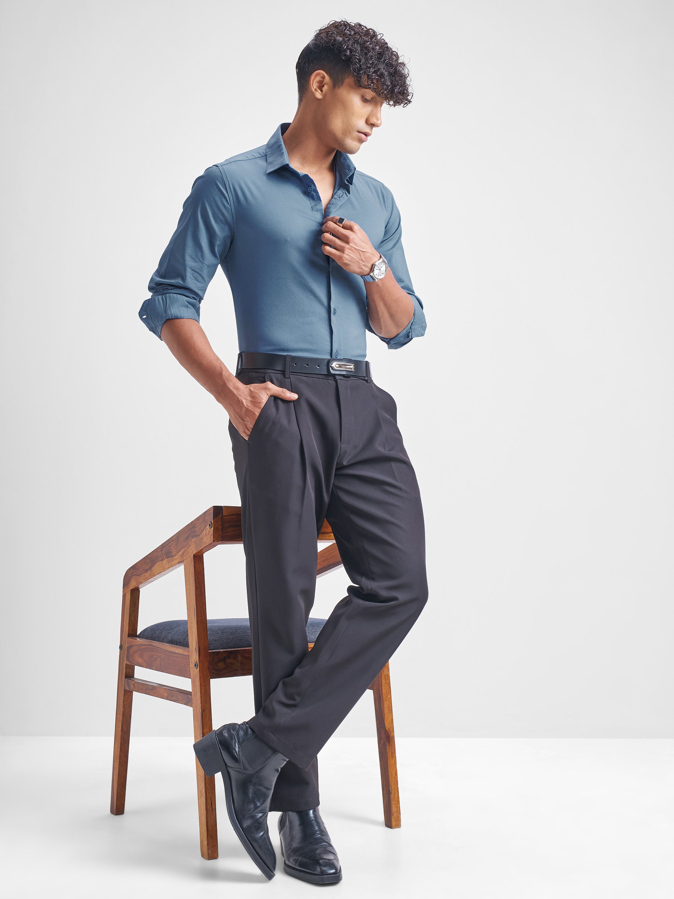 Highlander Men Blue Solid Slim Fit Casual Shirt - Blue - Image 2