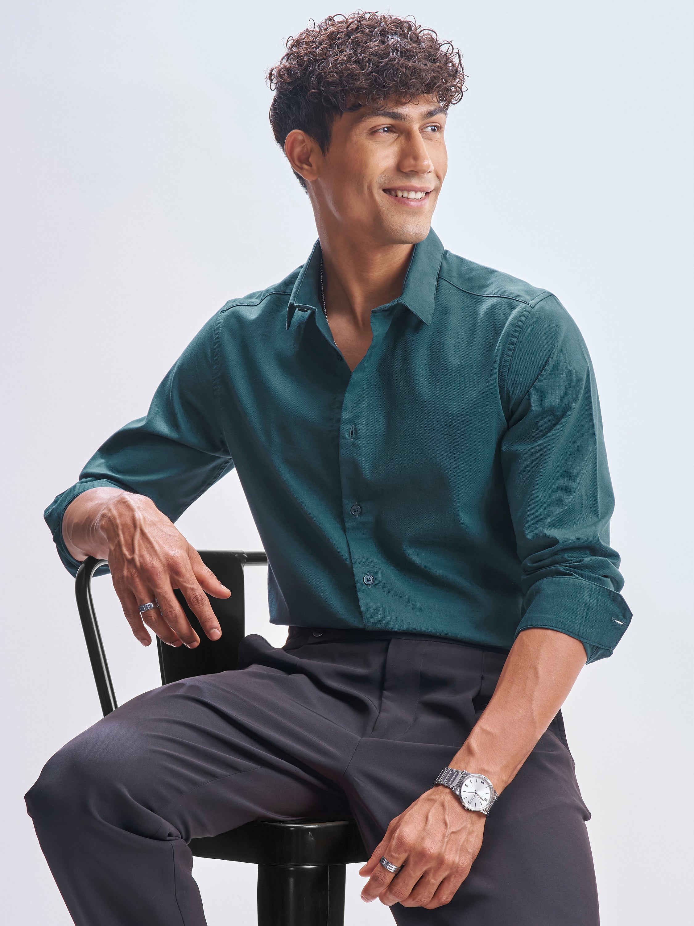 Highlander Men Teal Solid Slim Fit Casual Shirt - Teal - Image 1