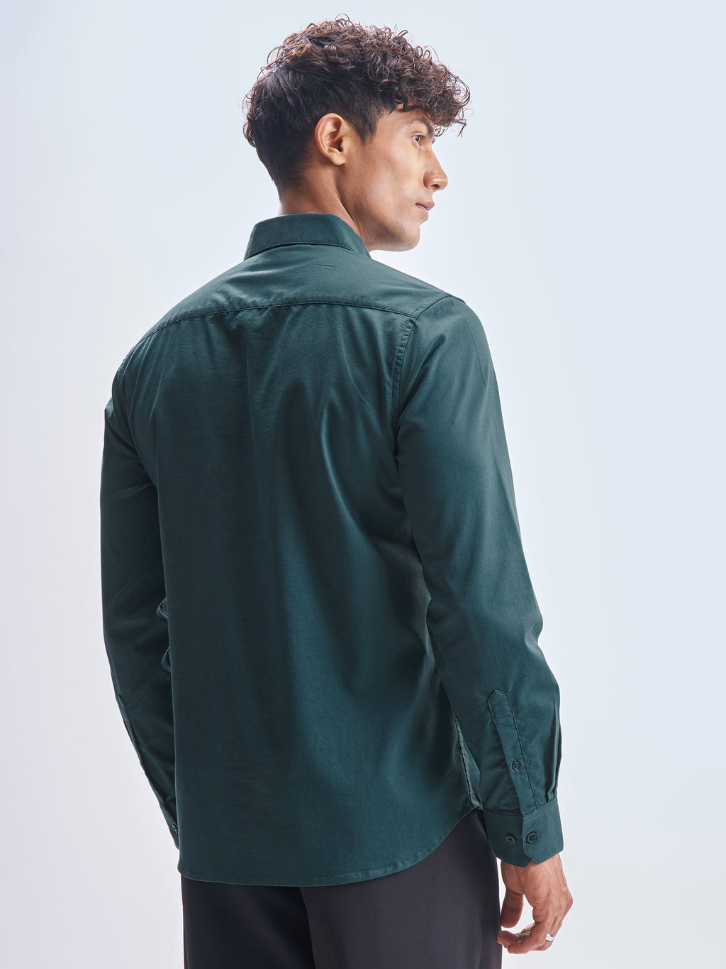 Highlander Men Teal Solid Slim Fit Casual Shirt - Teal - Image 3