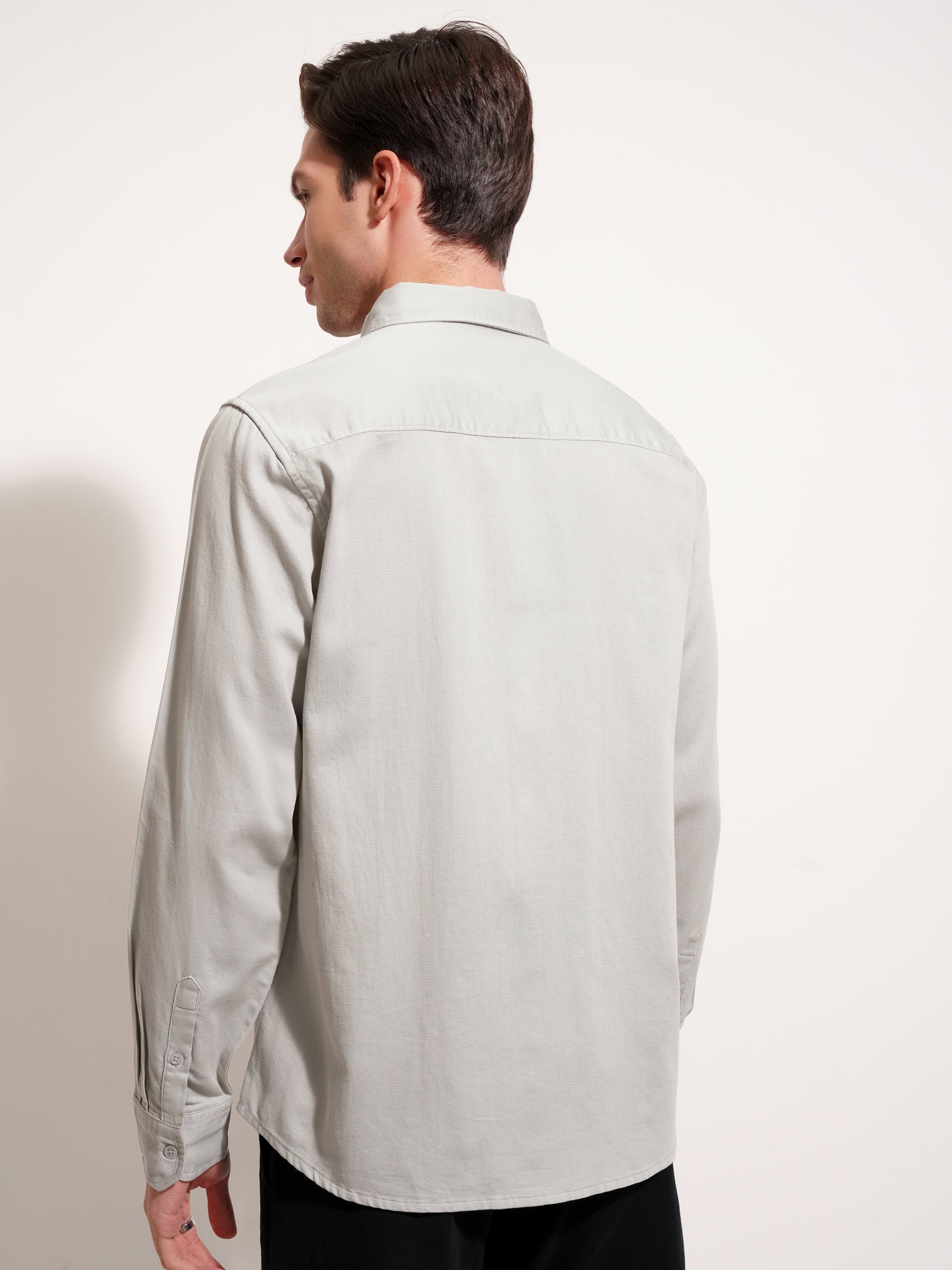 Highlander Men Grey Solid Regular Fit Casual Shirt - Grey - Image 3