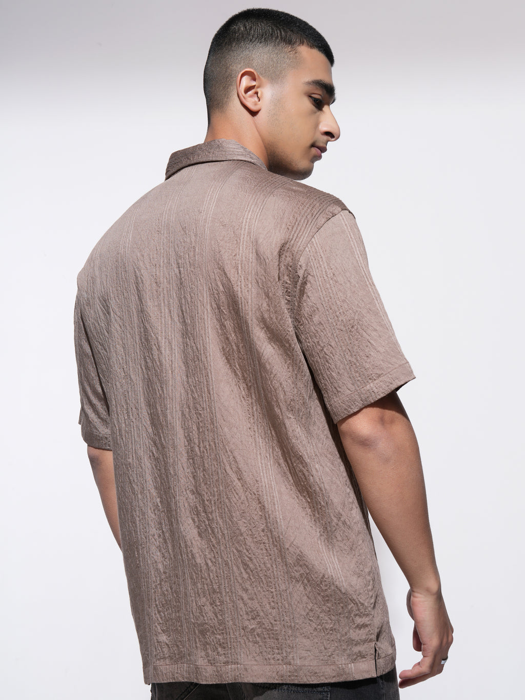 Highlander Men Beige Self Design Relaxed Fit Casual Shirt - Beige - Image 3