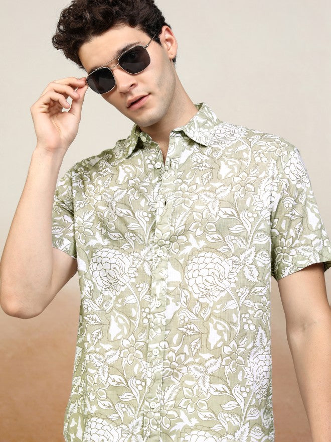 Highlander Men Green Printed Relaxed Fit Casual Shirt - Green - Image 1