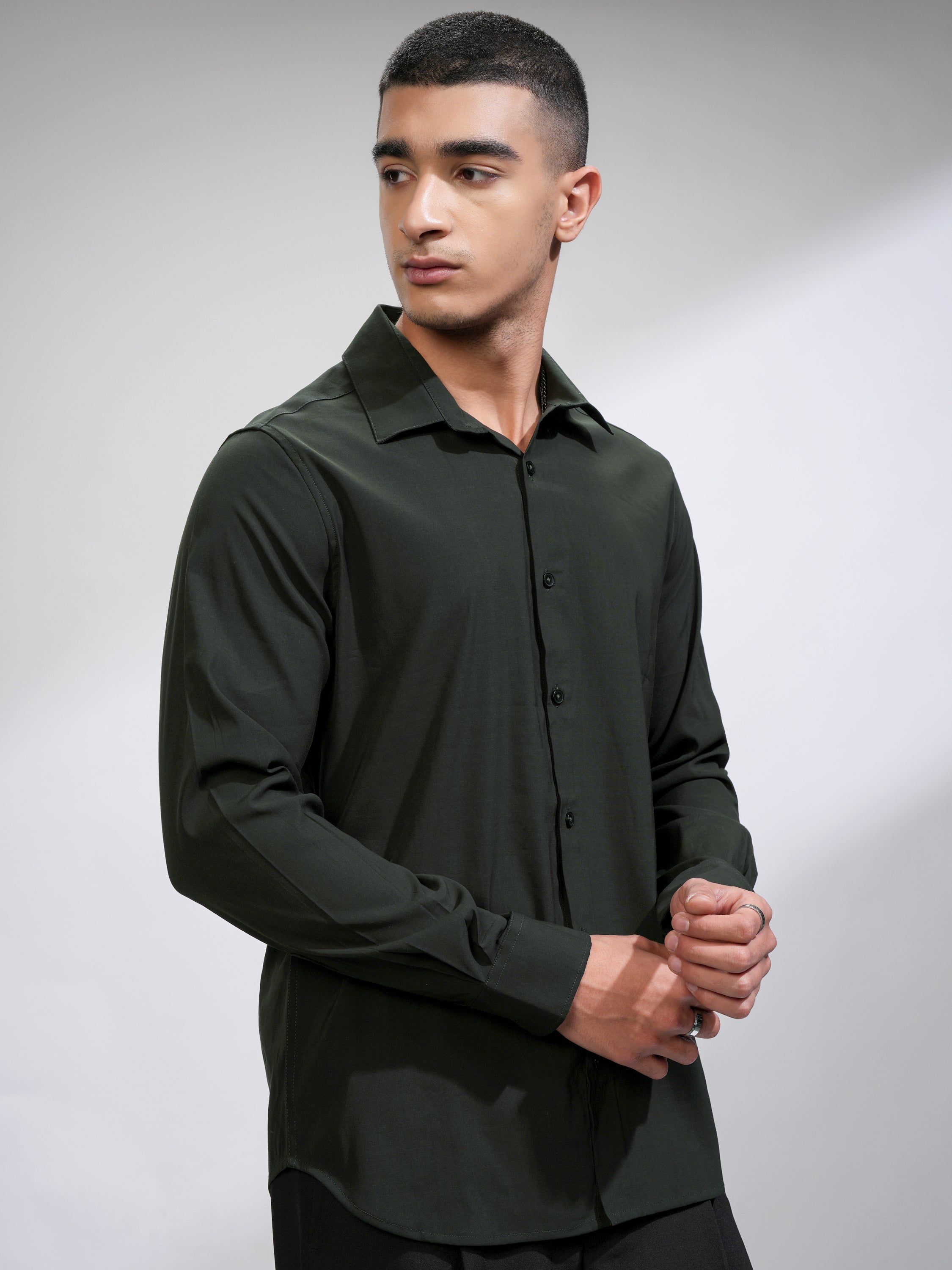Highlander Men Green Self Design Slim Fit Casual Shirt - Green - Image 6