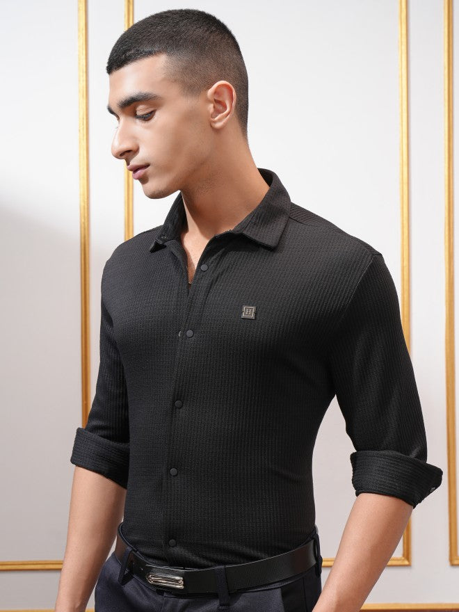 Highlander Men Black Textured Slim Fit Casual Shirt - Black - Image 4