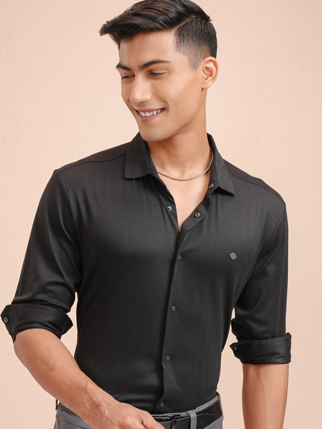 Highlander Men Black Solid Slim Fit Casual Shirt - Black - Image 1