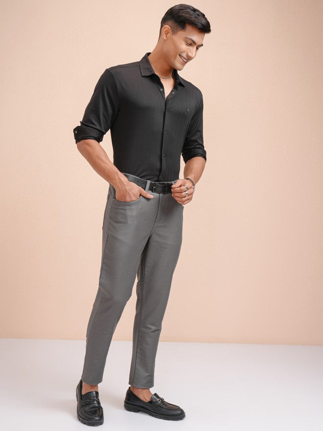 Highlander Men Black Solid Slim Fit Casual Shirt - Black - Image 2