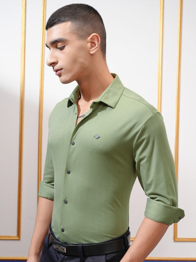 Highlander Men Green Solid Slim Fit Casual Shirt - Green - Image 4