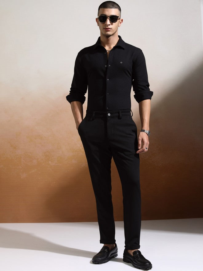 Highlander Men Black Textured Slim Fit Casual Shirt - Black - Image 2